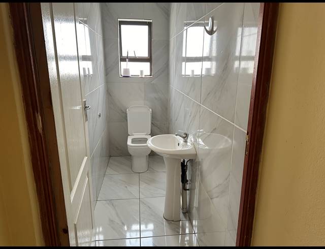 3 BEDROOM GATED ESTATE FOR SALE IN THE ORCHARDS